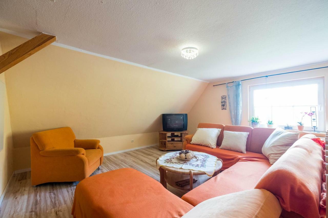 Ferienhaus Hospodarz Schimm Exteriér fotografie