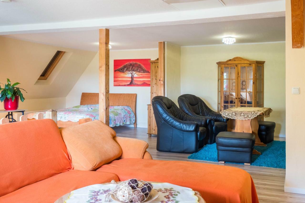 Ferienhaus Hospodarz Schimm Exteriér fotografie